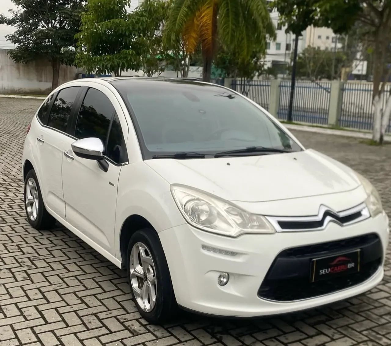 Citroën C3 C3 Excl. 1.6 VTi Flex Start 16V 5p Aut. 2015
