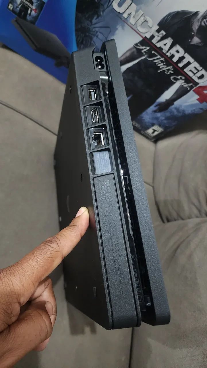 Ps4 slim 500GB $ 1.400 reais, Jequié BA - Foto 3