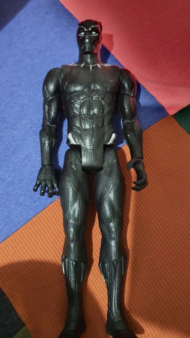 Boneco Pantera Negra Titan Hero séries Marvel Hasbro - Foto 4