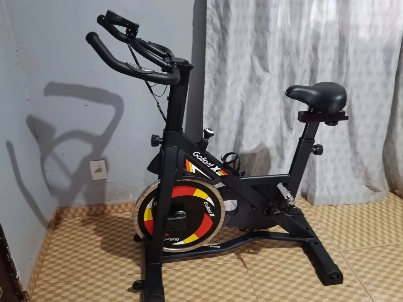Bicicleta Ergométrica Gallant Elite X (SEMI NOVA) - Foto 4