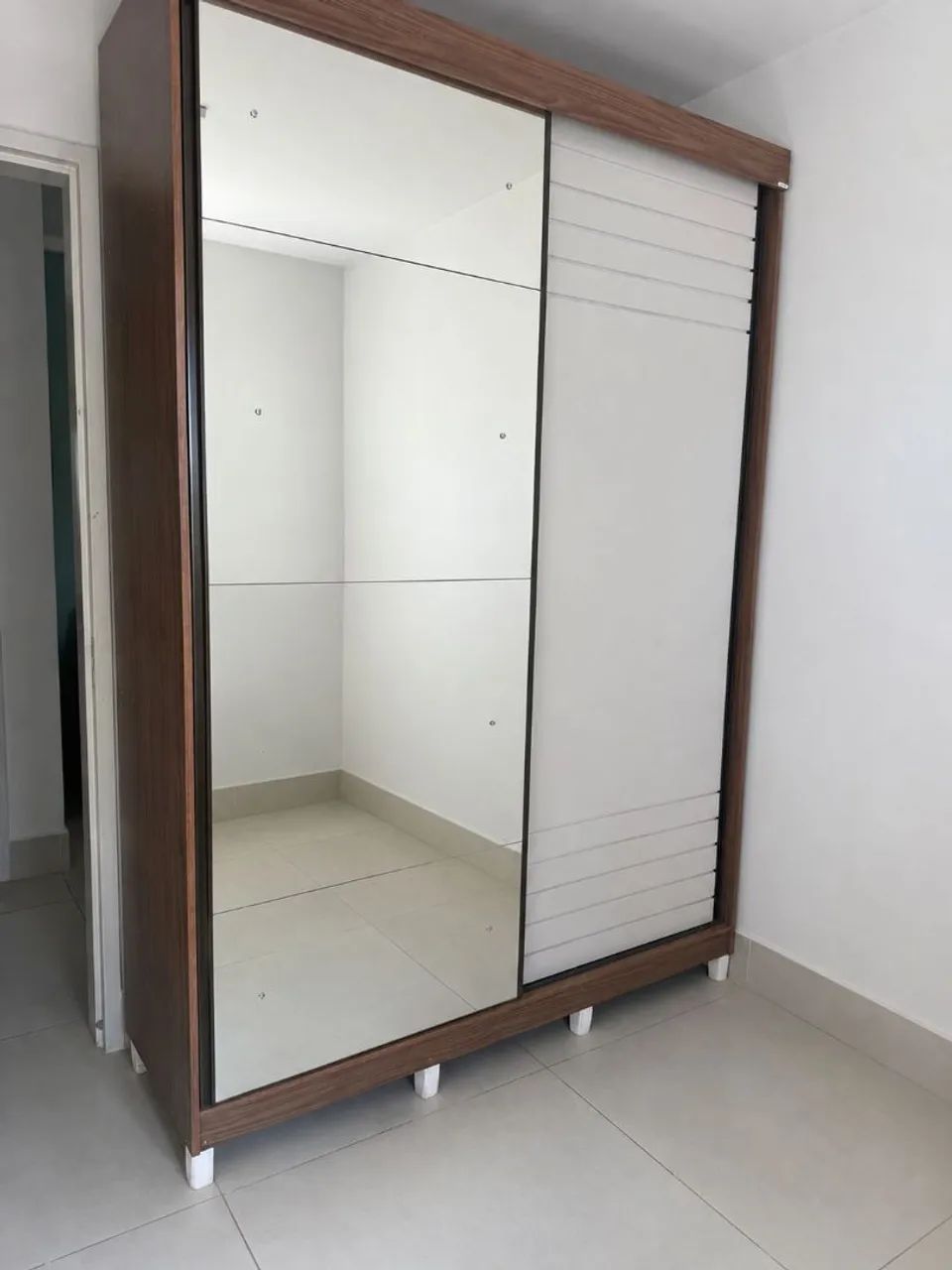 Guarda roupa 