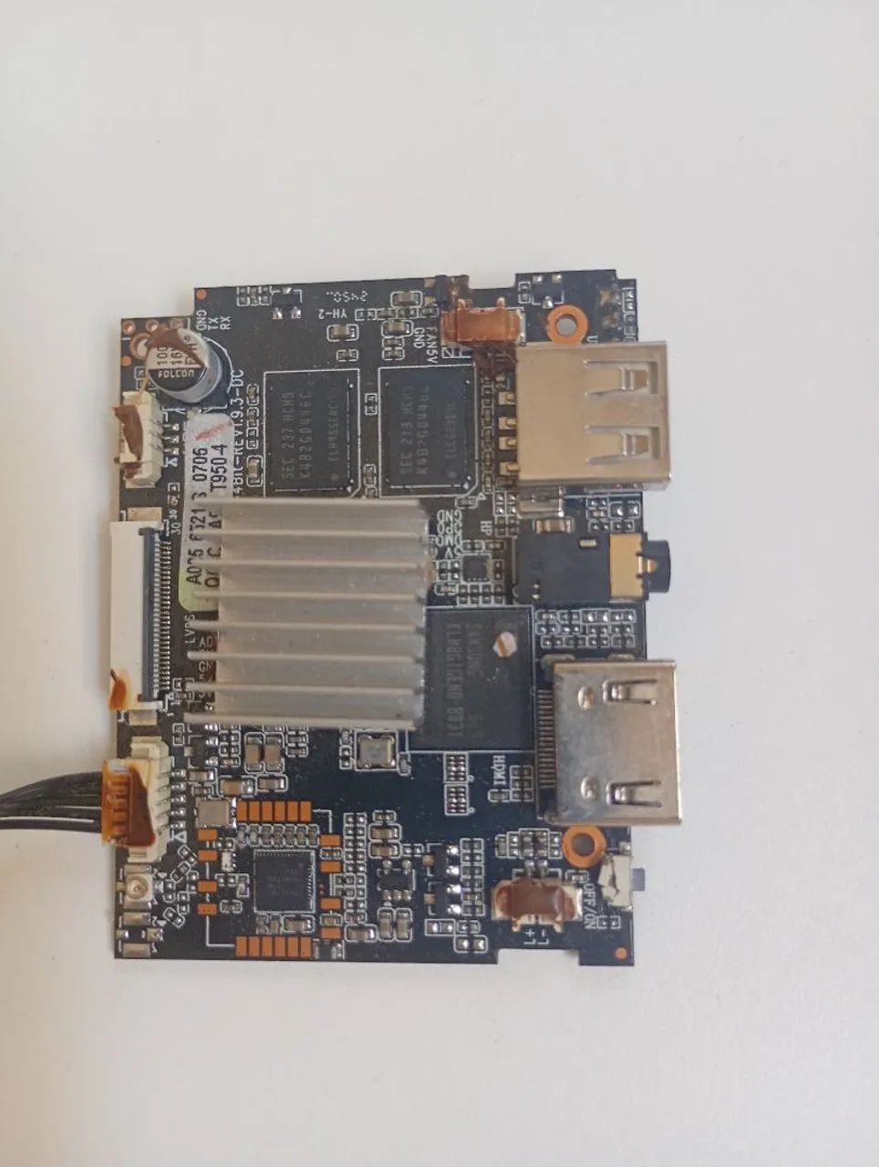 Placa principal do projeto HY300 funcionando perfeitamente 