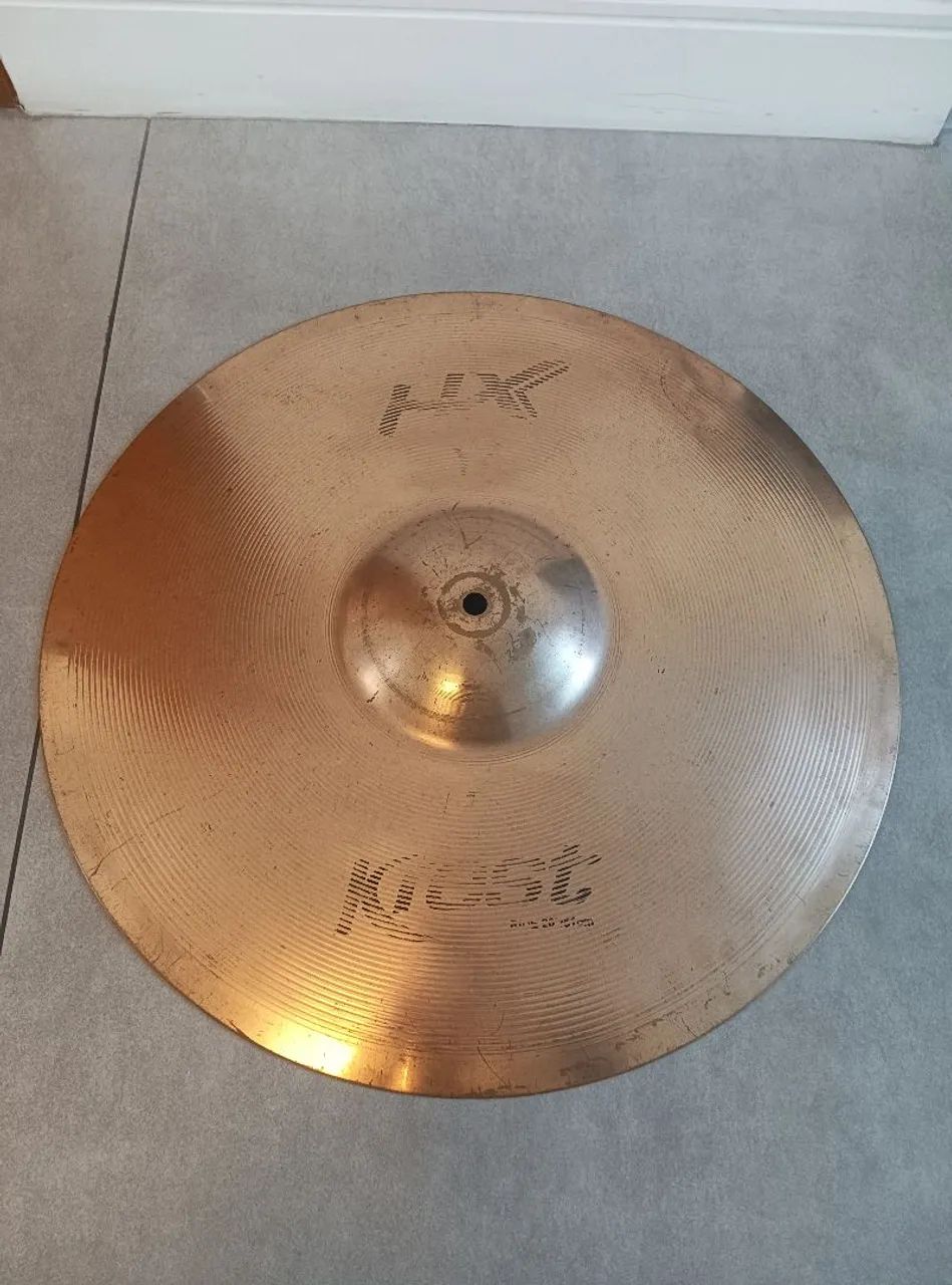 ## Prato de bateria Krest HX Ride 20, liga B8, ótimo, excelente custo benefício !!!
