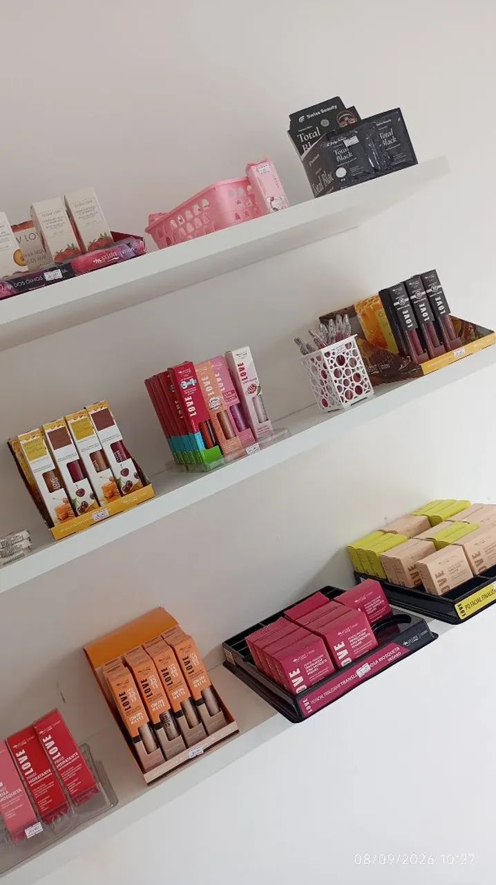 LIQUIDAÇÃO DE ESTOQUE DE MAQUIAGEM ? PREÇO DE CUSTO ? - Foto 3