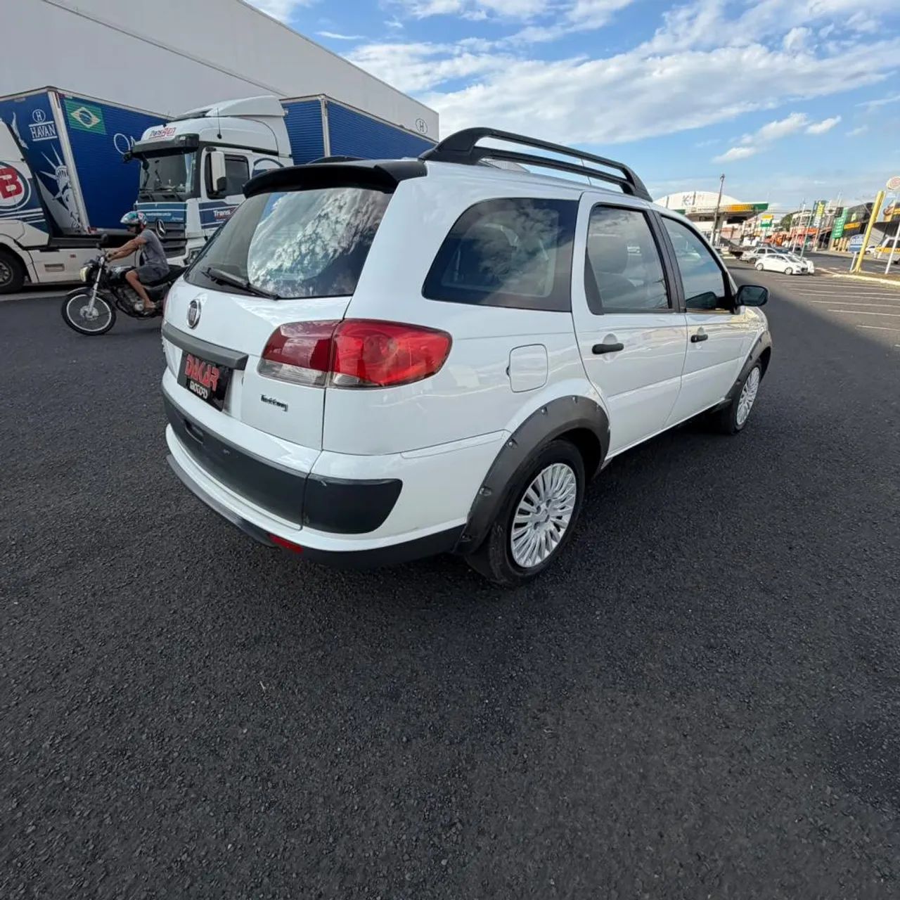 Fiat Palio Week. Attractive 1.4 Fire Flex 8V 2010 - Foto 3