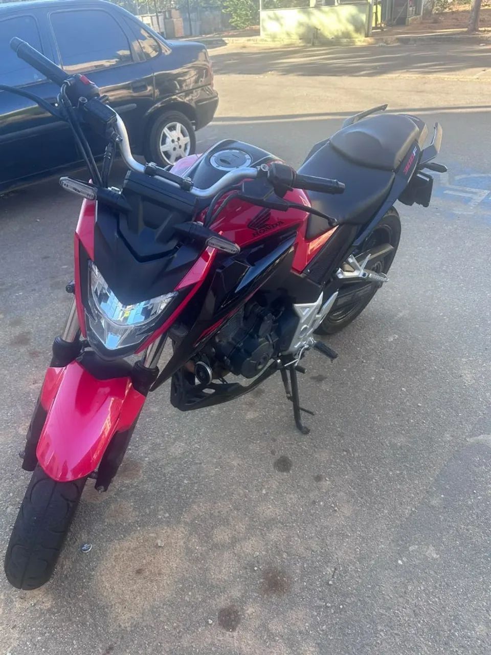 CB 300F ano 2023 CBS - Foto 2