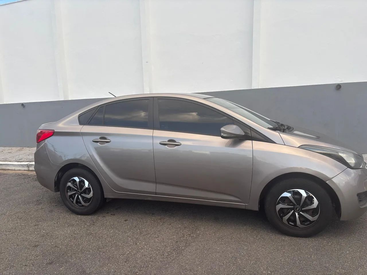 Hyundai Hb20S HB20S C.Style/C.Plus1.6 Flex 16V Aut. 4p 2016