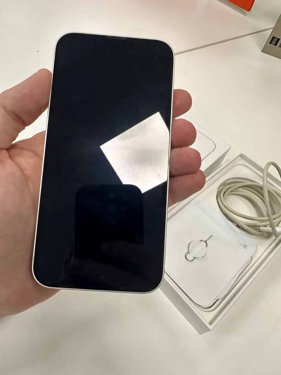 iPhone 13 128gb branco  - Foto 3