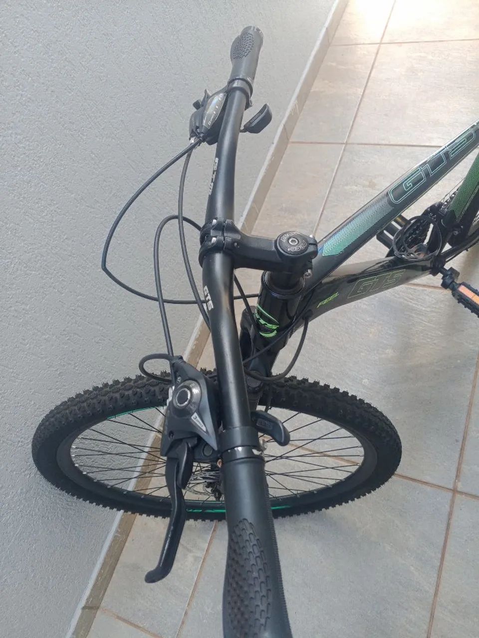 Vendo bicicleta aro 29 - Foto 2