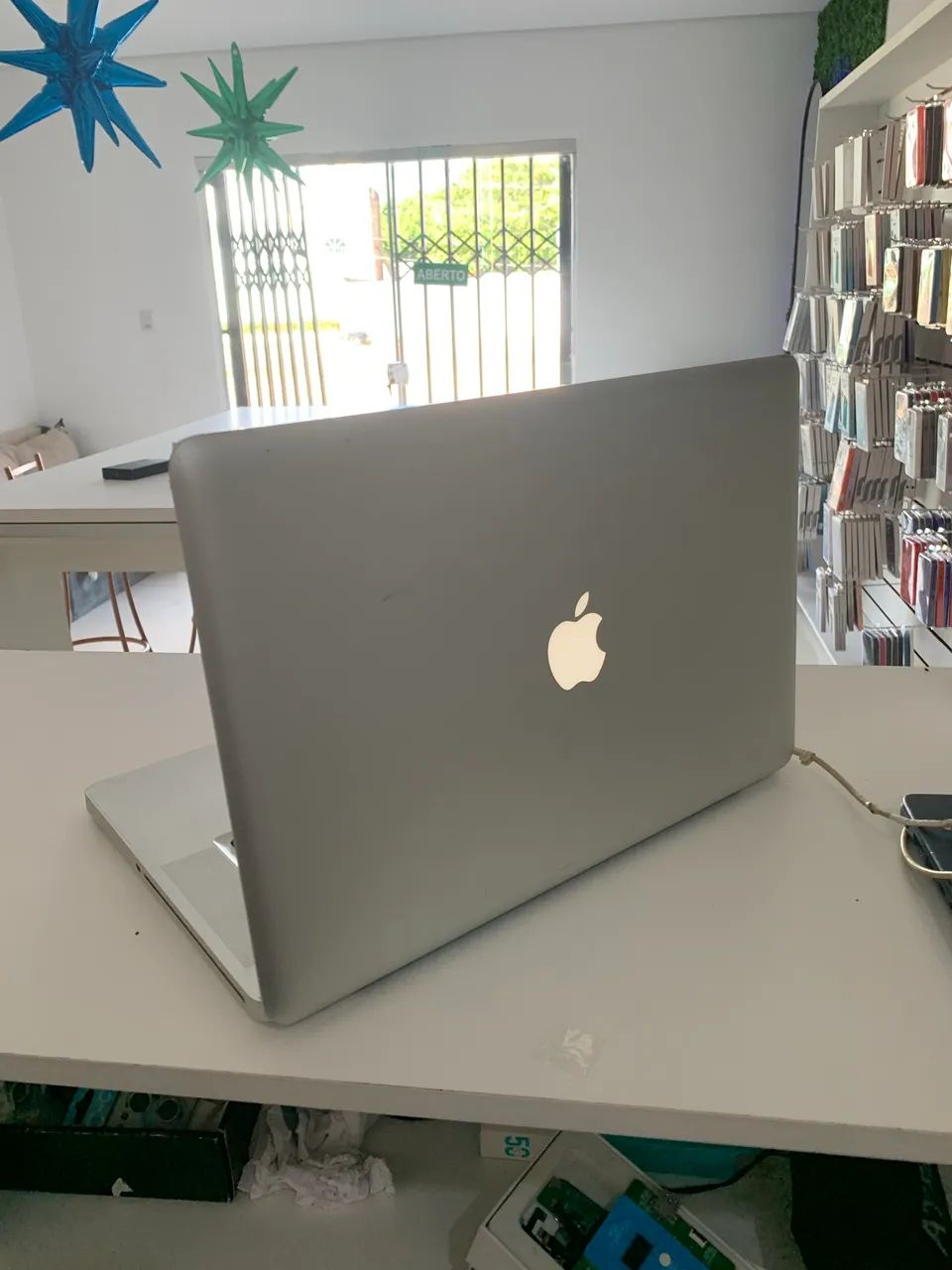 MacBook Pro i7 256GB SSD 