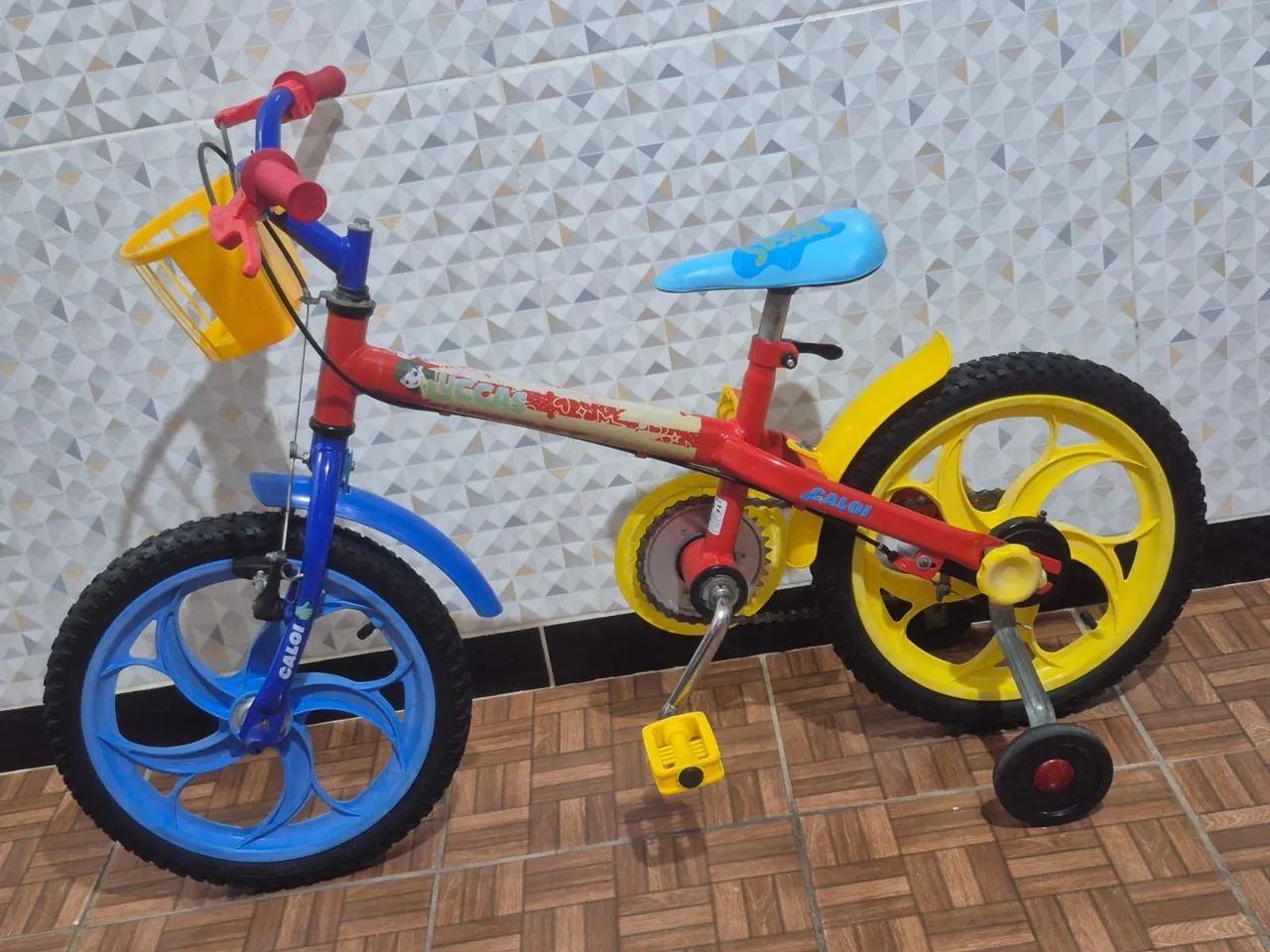 Bicicleta Caloi Lucas Neto  - Foto 2