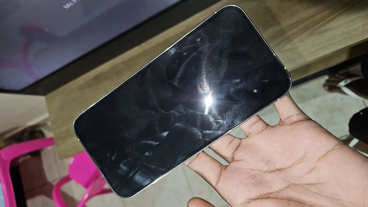 Vede se iphone 13 pro max - Foto 5