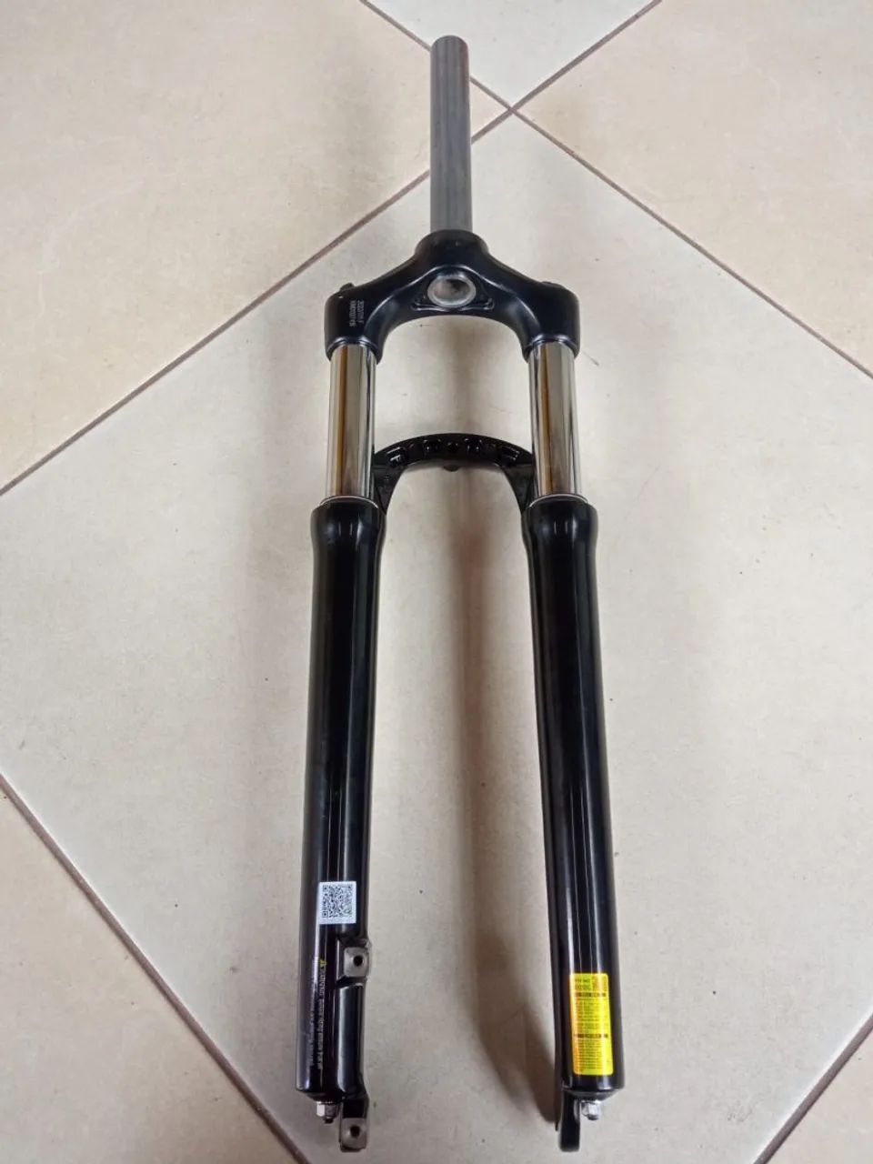 Suspensão aro 29 Suntour Xct30