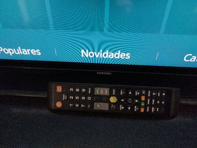 Promoção Relâmpago - Tv Samsung Smart 40"- wifi - USB - Model: UN40H5103AG - Foto 4