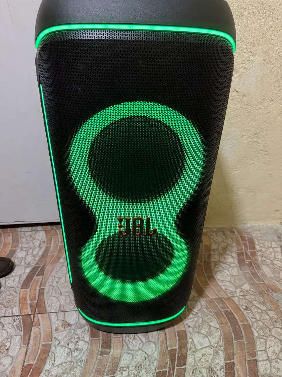 Jbl 720