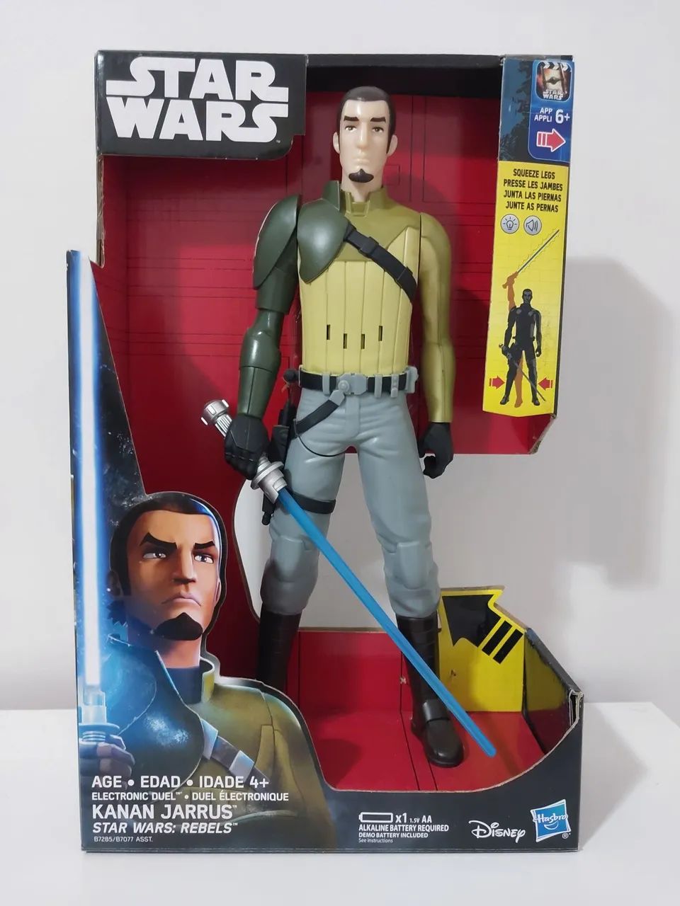 Boneco Kanan Jarrus 30cm  - Eletrônico 