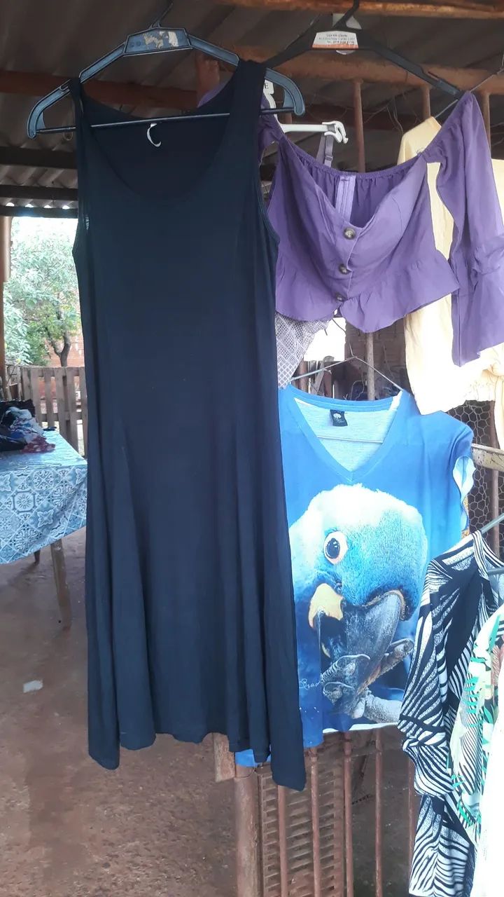 Roupas usadas brechó 