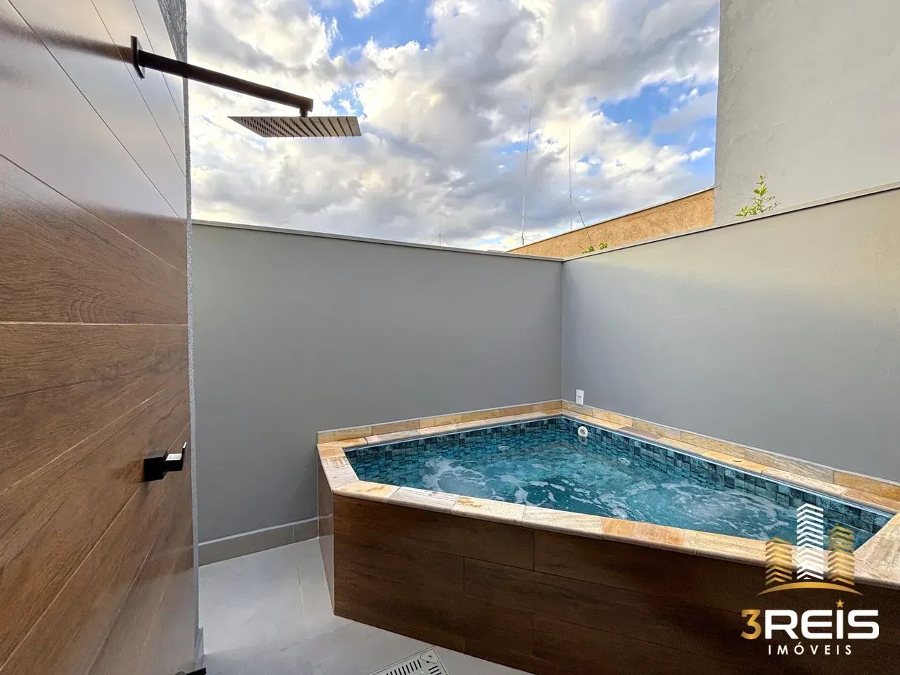 CASA MODERNA COM ESPAÇO GOURMET COMPLETO EM SOCORRO/SP - Foto 4