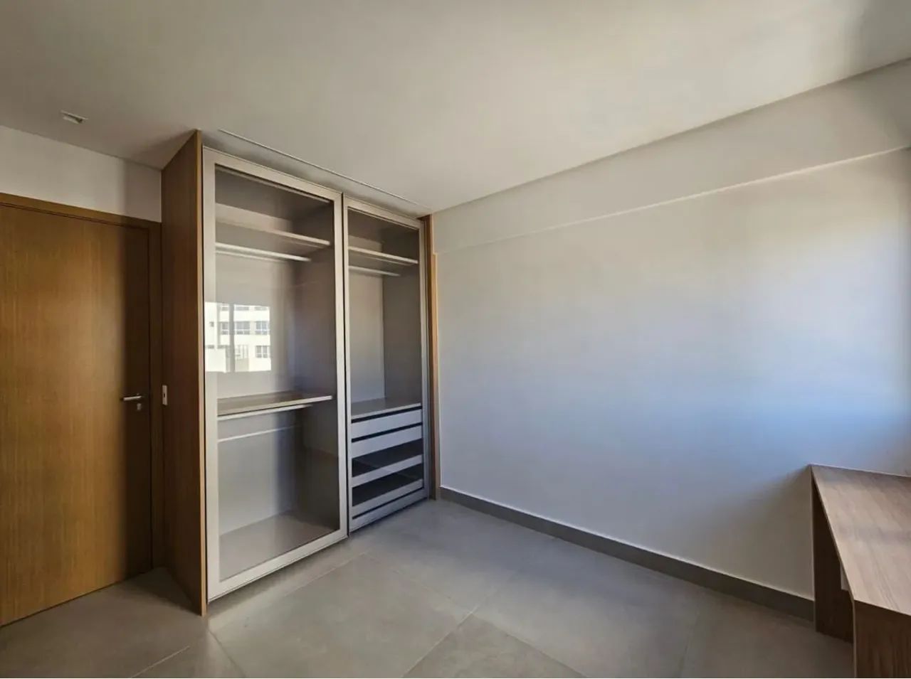 Apartamento com 3 Suítes, 140 m2, ao lado da Boodtech, Clube de Eng., com Armários, Setor  - Foto 4