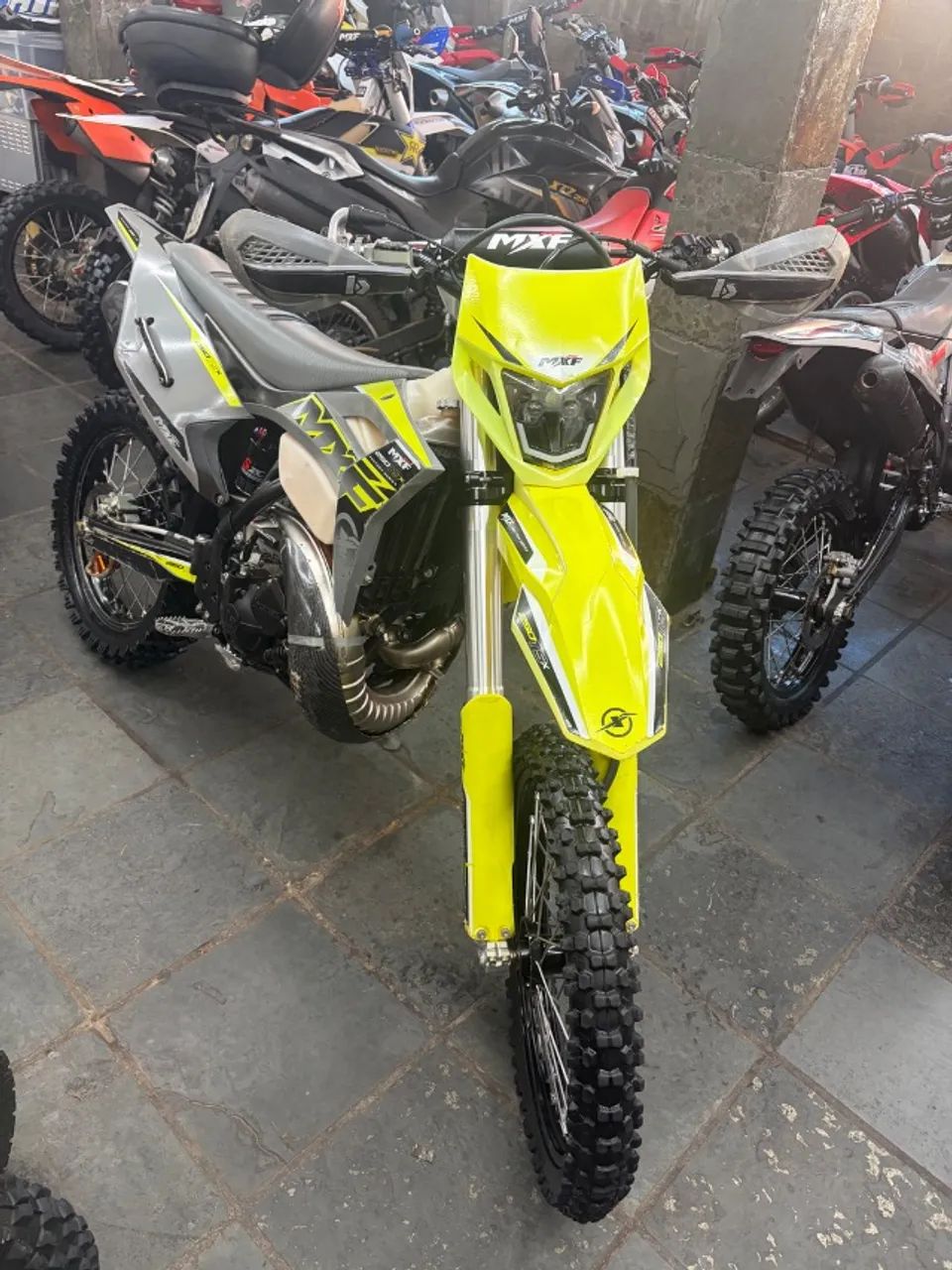 Mxf 250 tsx, a mais nova!!!