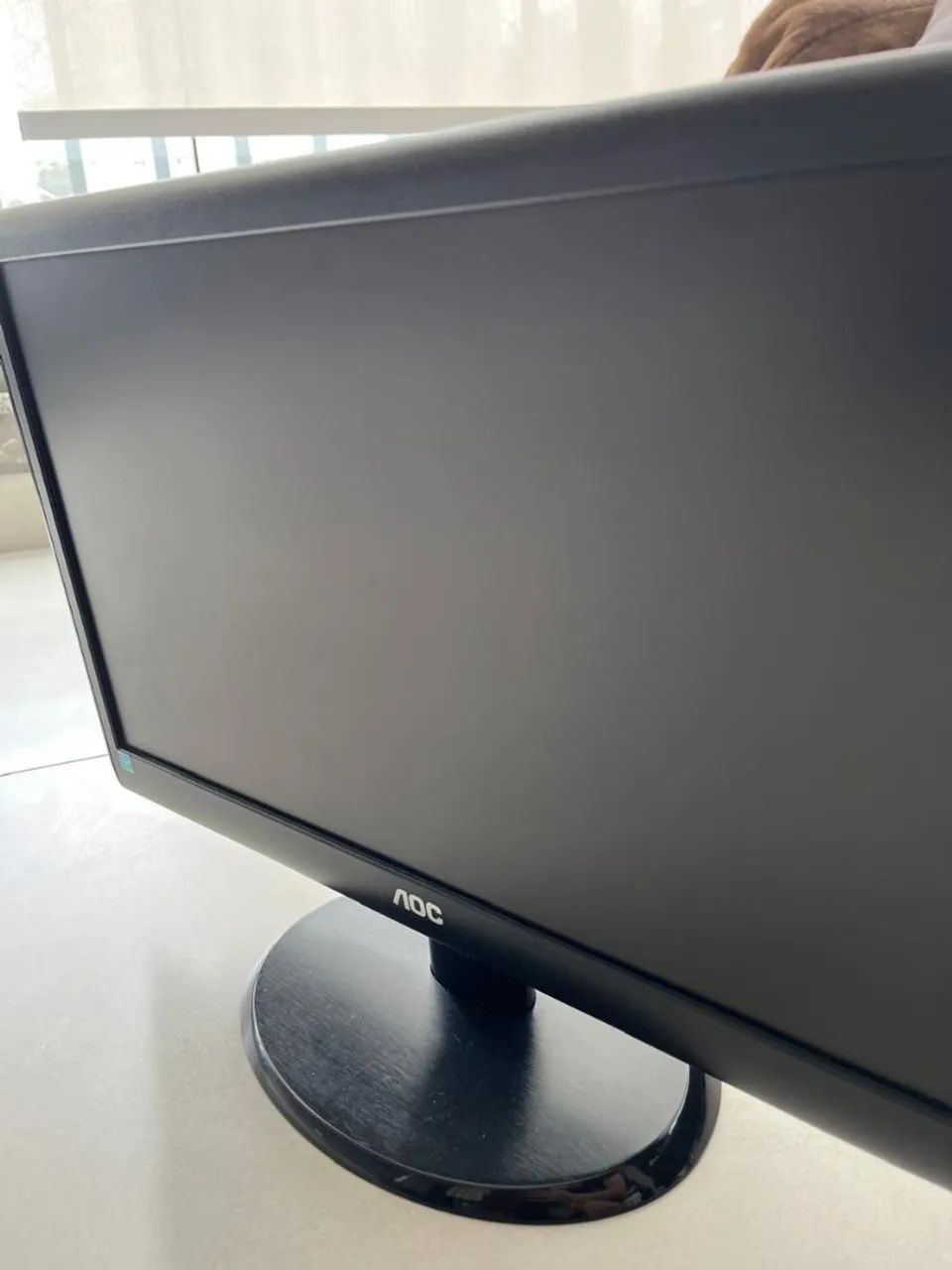 Monitor AOC 17,5 POLEGADAS  - Foto 3