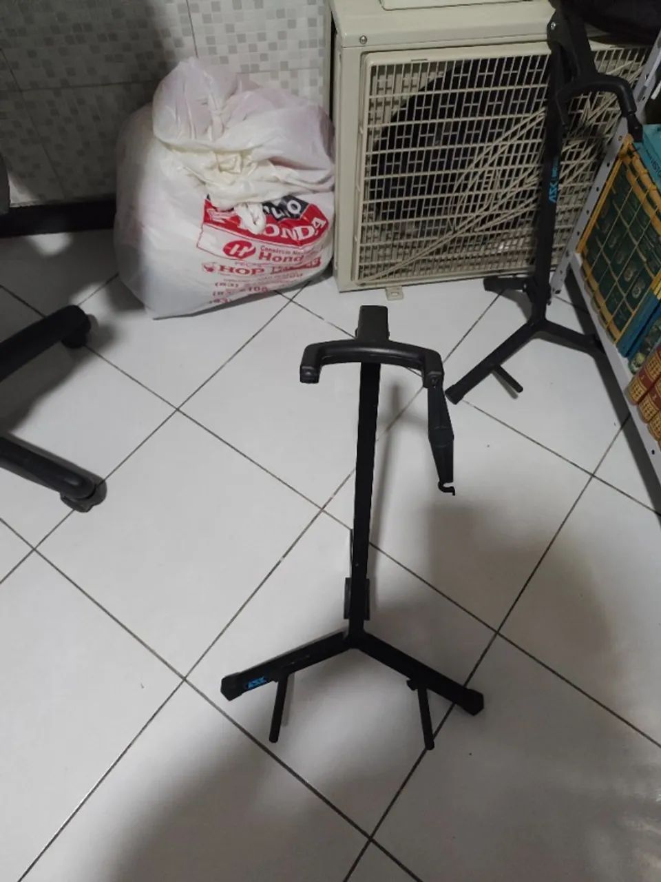 Violão com afinador e suporte - Foto 2