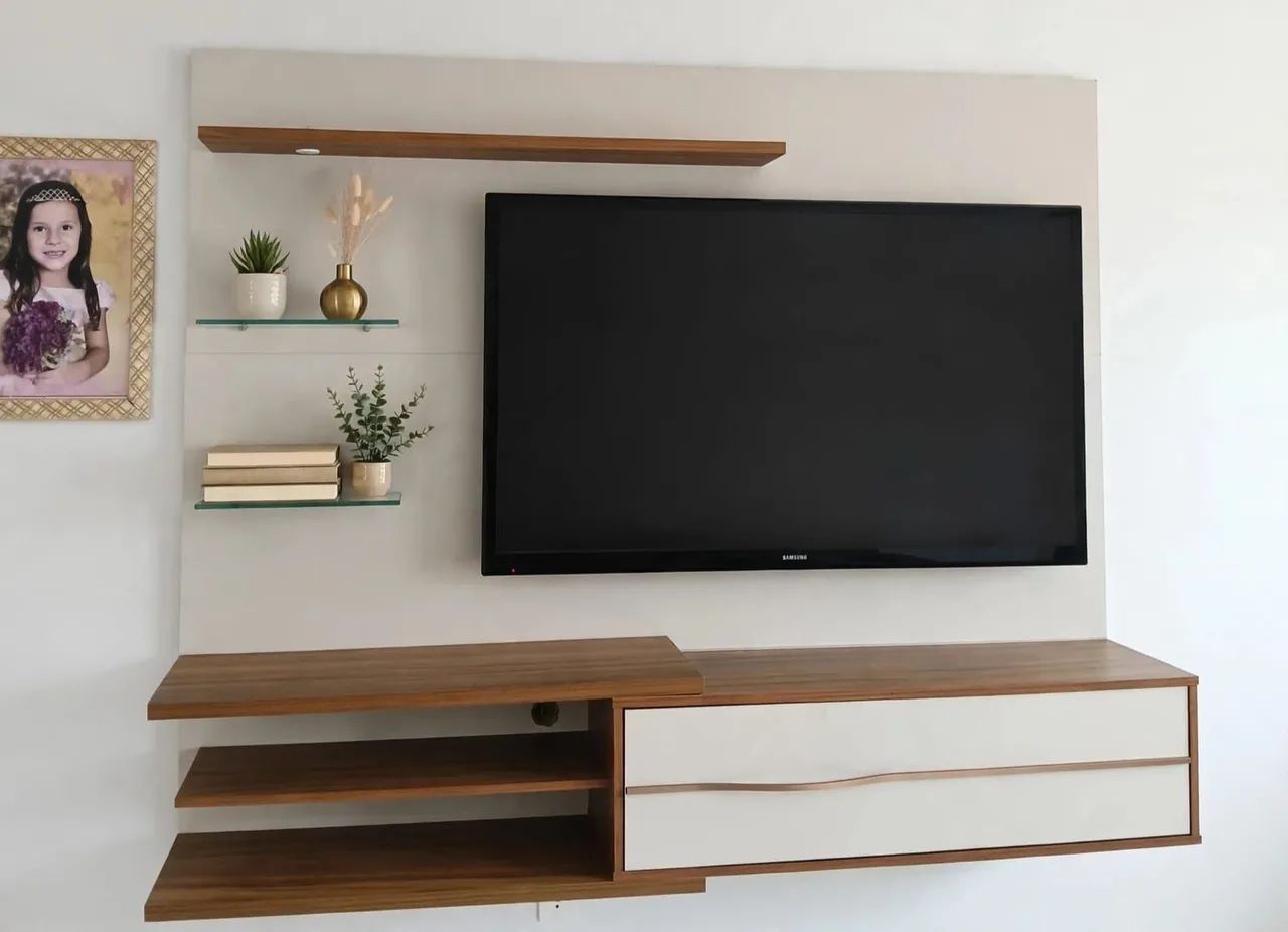 Painel com tv de 55 polegadas