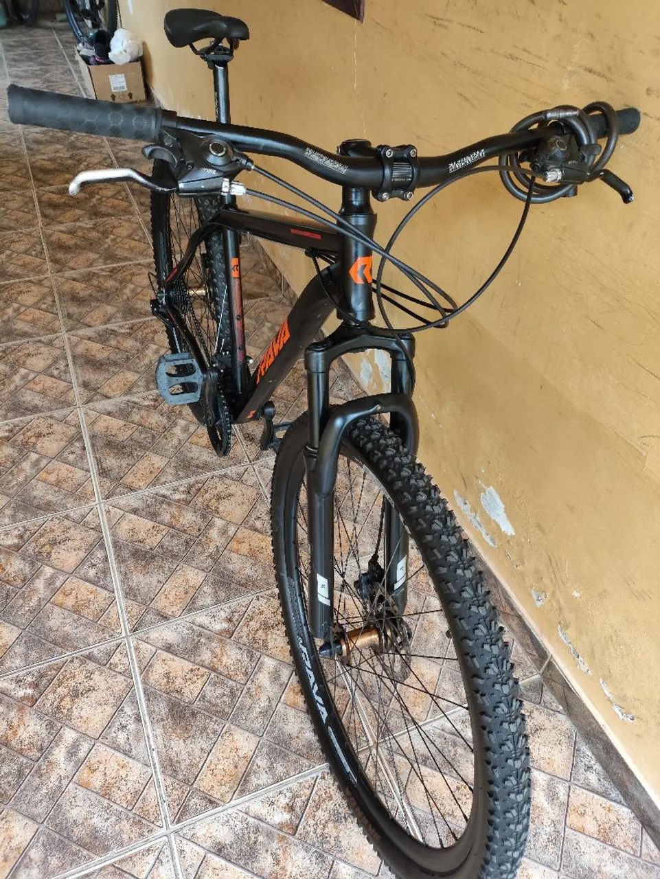 VENDO BICICLETA RAVA