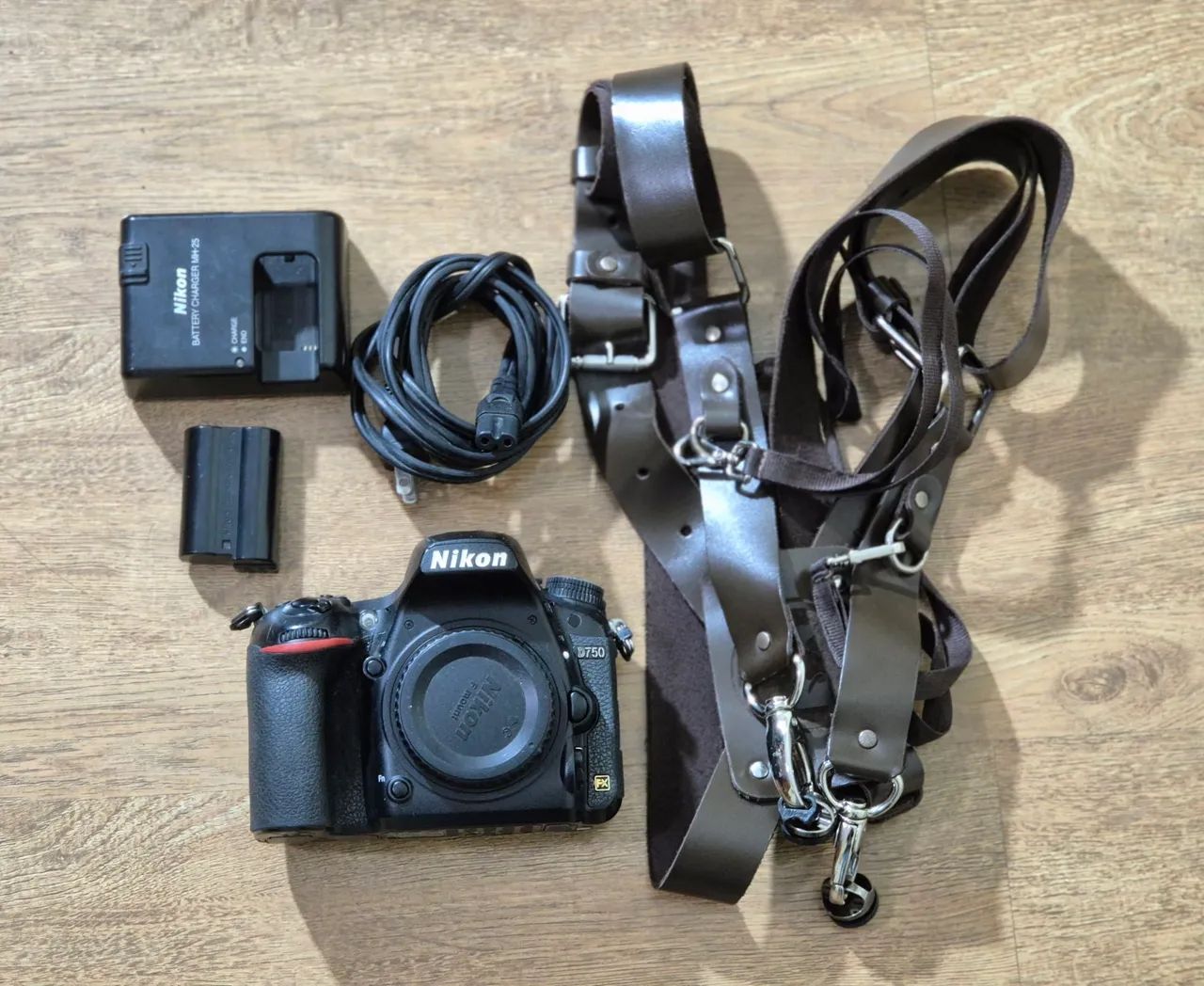 Nikon D750 usada