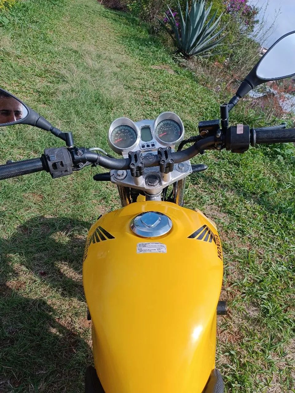 CBX Twister 