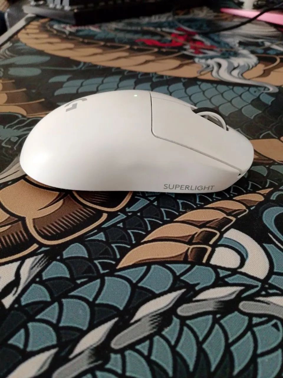 Mouse logitech g pro x superlight (NA CAIXA)