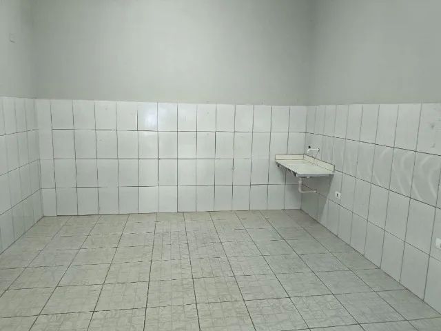 Aluga-se Salão Comercial no Jd. Res. Firenze - Ótimo preço - Foto 2