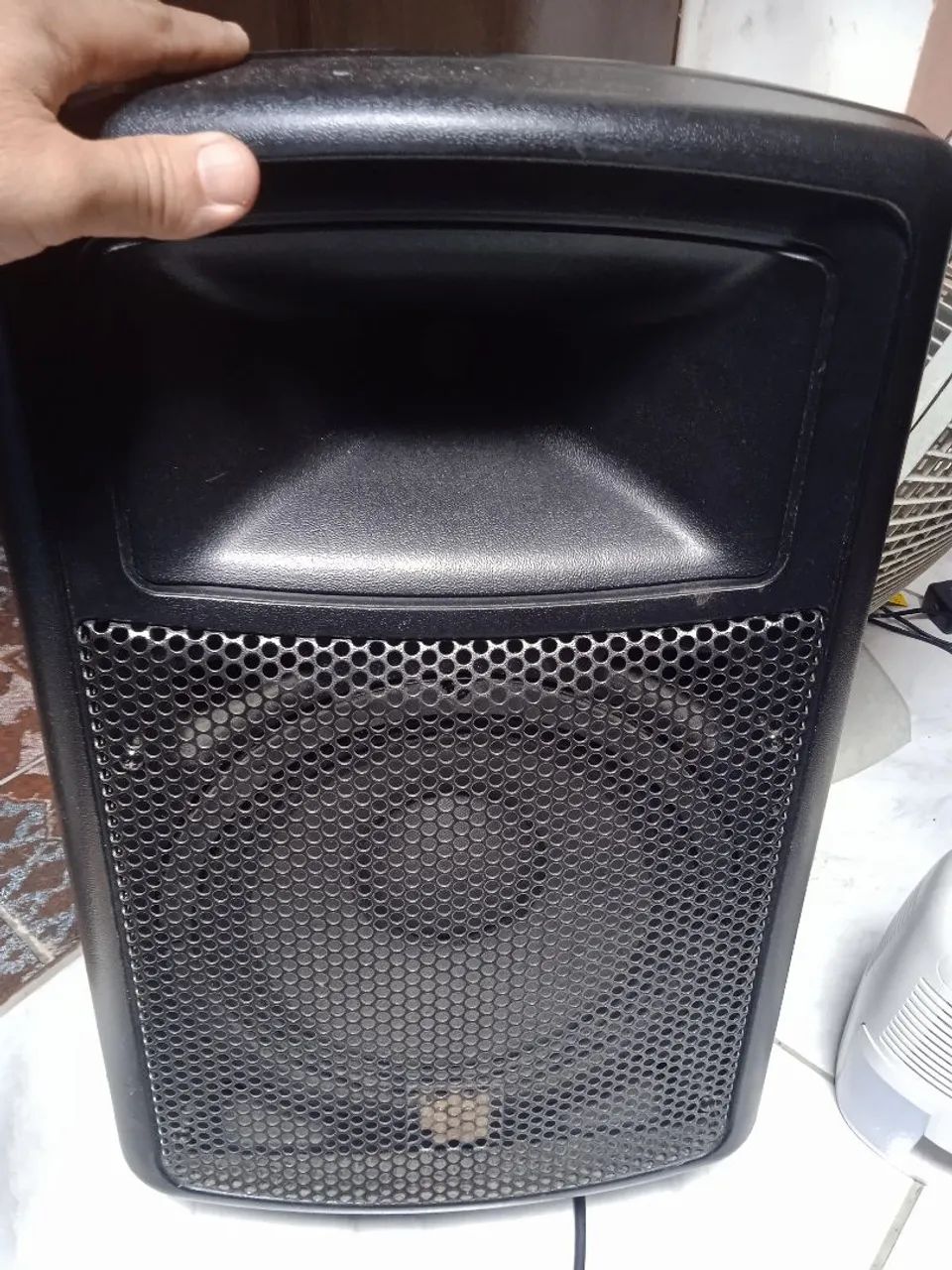 Caixa passiva JBL 