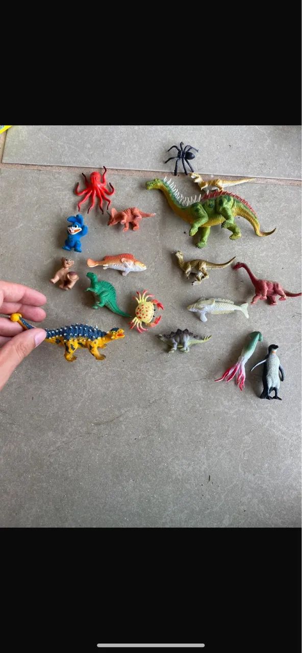 Animais e dinossauros 