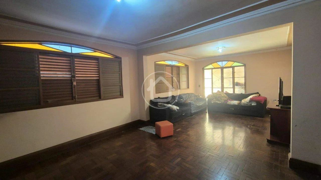 CASA COM 3 DORMITORIOS E PISCINA - VILA SOBRINHO - Foto 5