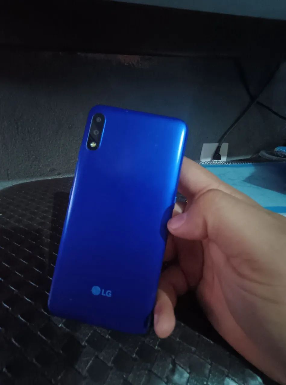 LG k22+ 64gb tela quebrada  - Foto 2