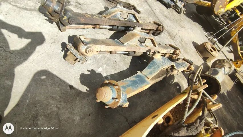 Eixo dianteiro 4x2 retroescavadeira JCB 3C p/n 125/89700 1