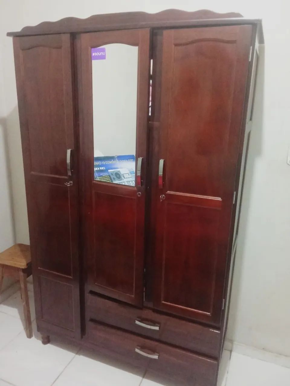 Vendo Guarda Roupa