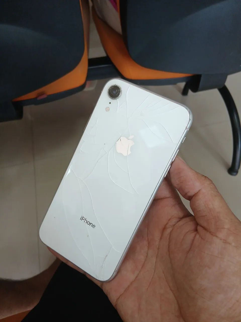 IPHONE  XR PERFEITO LINDO  TROCO  - Foto 5