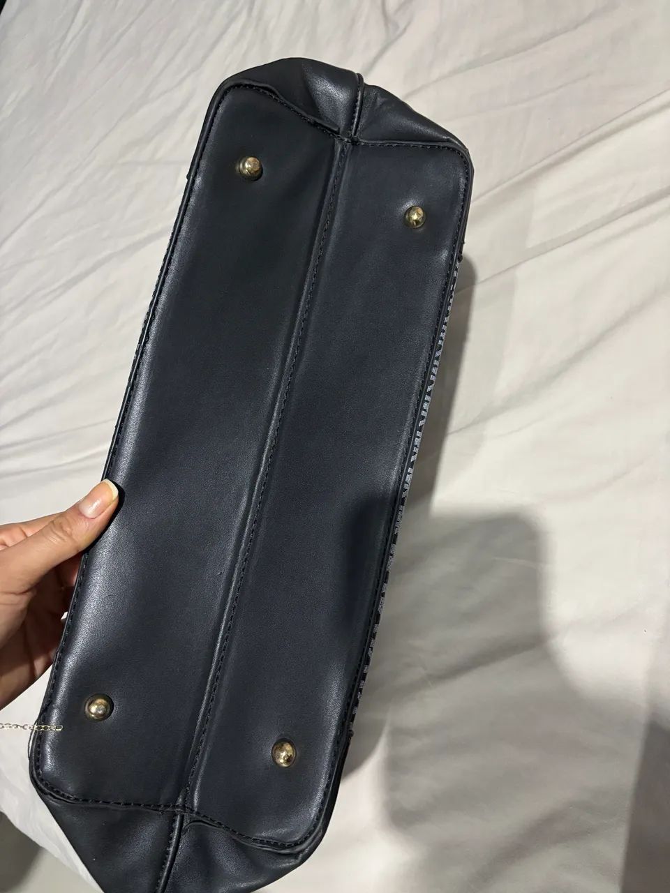 Bolsa de couro  grande modelo sacola  - Foto 5