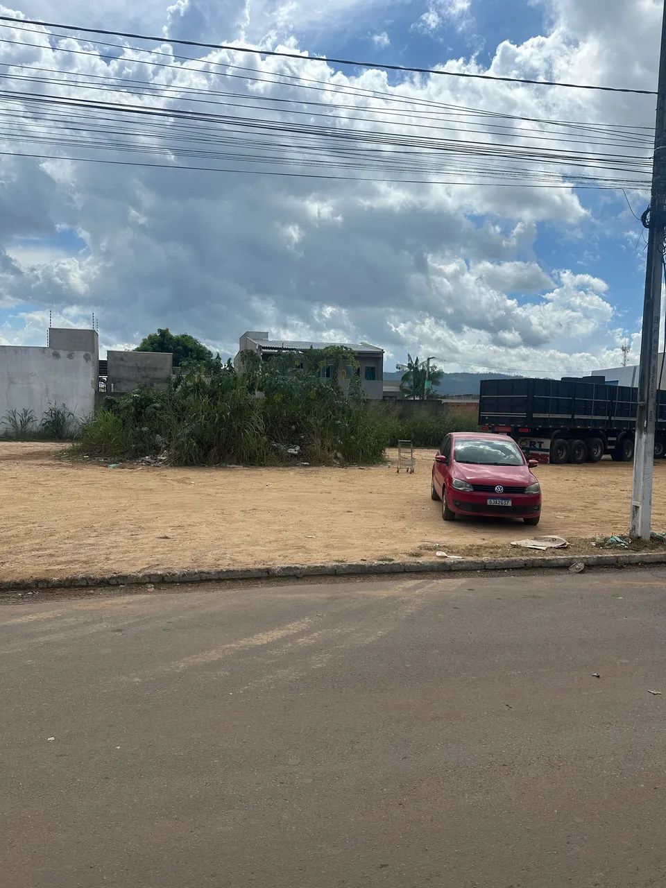 Lote no Cidade Jardim próx. Av. Ipês 
