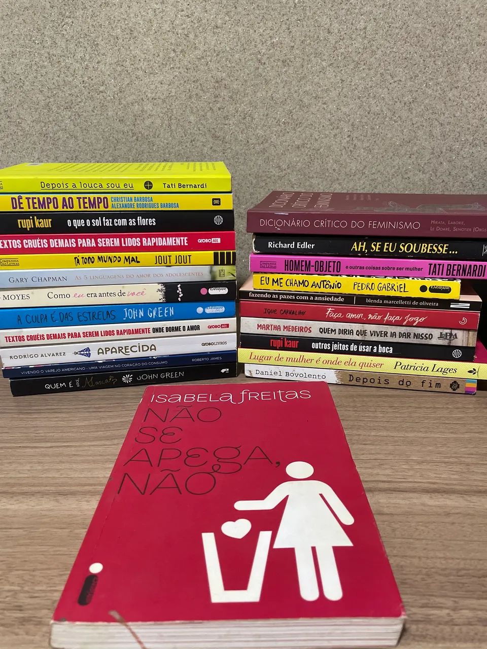 Livro - Não Se Apega Não - e todos livros do fundo 