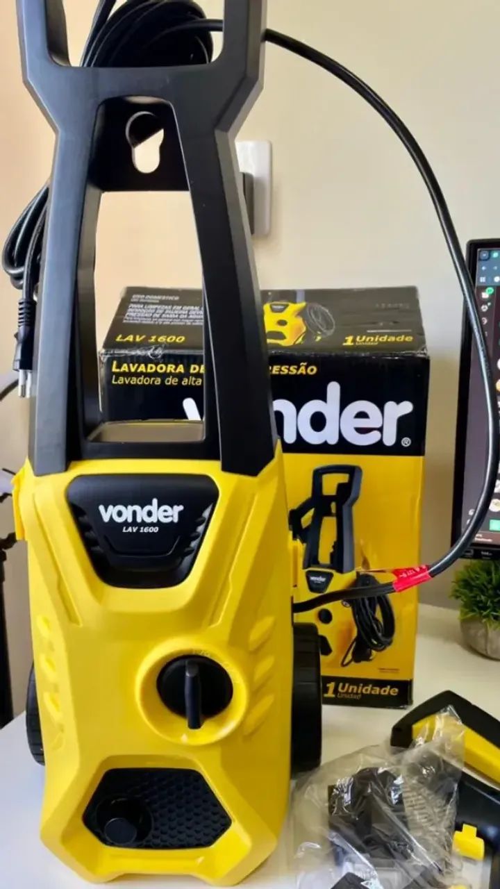 Lavadora Alta Pressão Vonder 1400W - Limpeza Profunda com Economia de Água - Foto 3