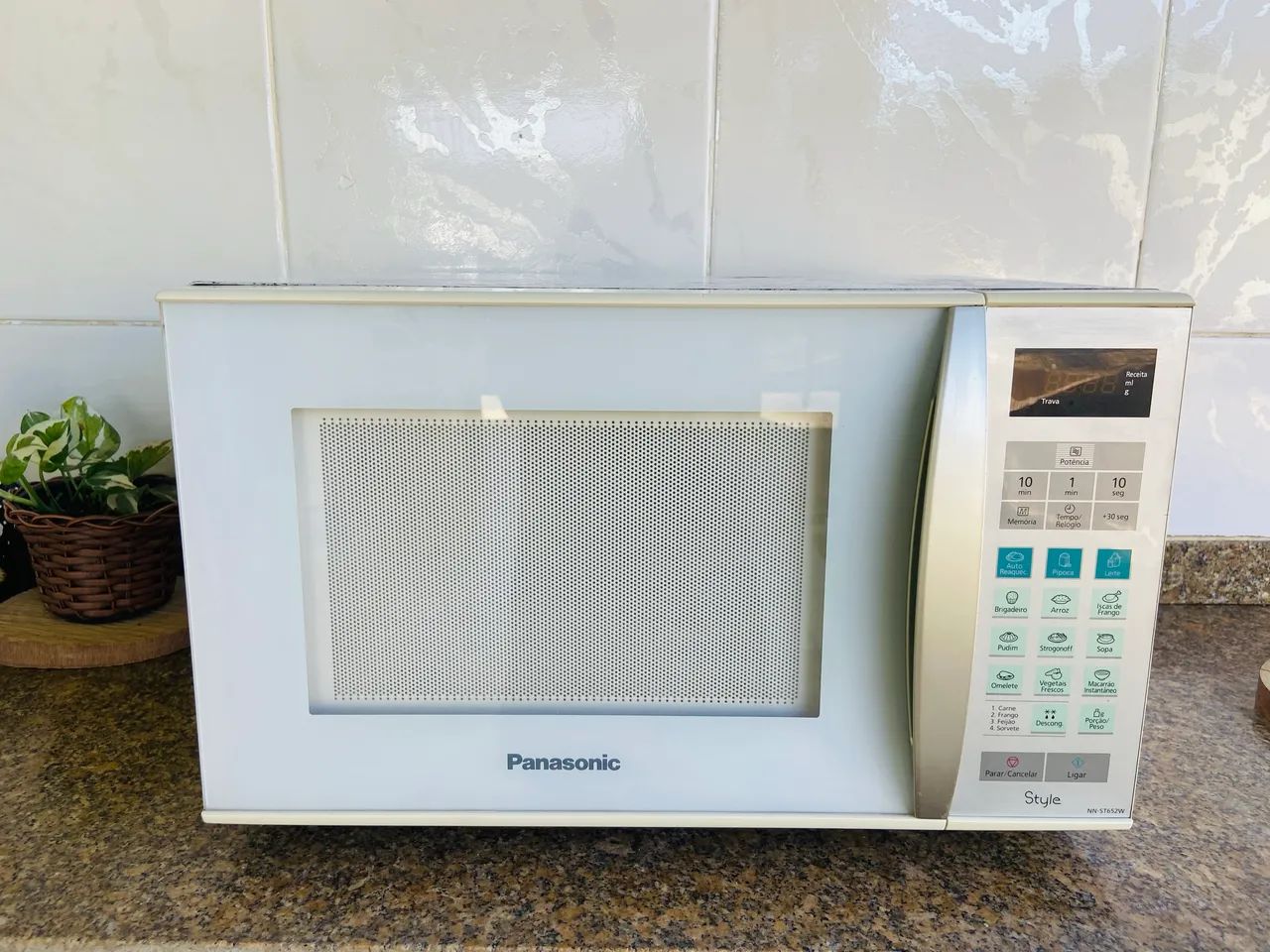 MICRO-ONDAS PANASONIC 32L