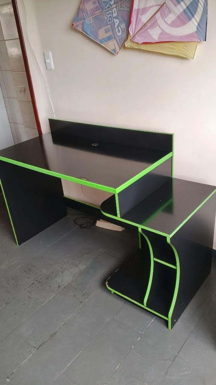 Mesa Gamer.