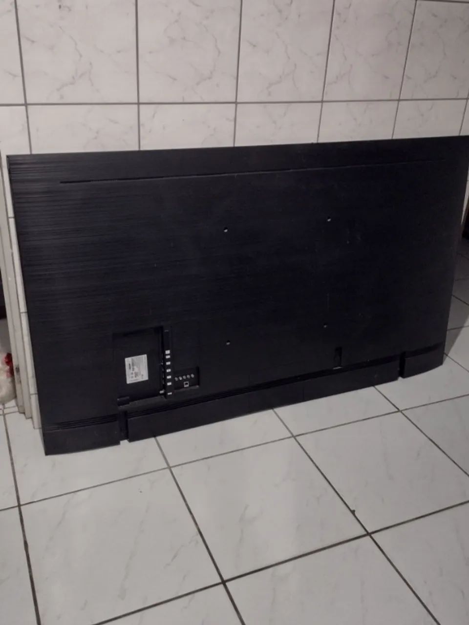  OFERTA TV SAMSUNG 75 POLEGADAS COM DEFEITO ( DISPLAY PERFEITO, MAS SÓ SAI O ÁUDIO  - Foto 2