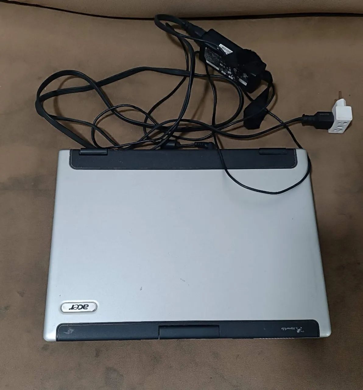 Vendo notebook com defeito