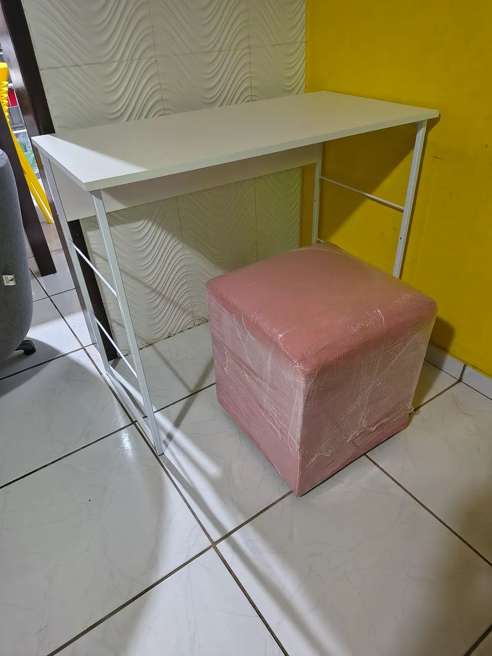 Escrivaninha 90 cm estilo industrial puff grátis 