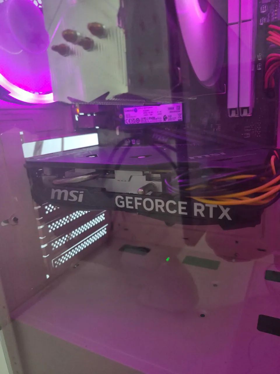 RTX 4060 Ventus 2x 8gb  - Foto 2