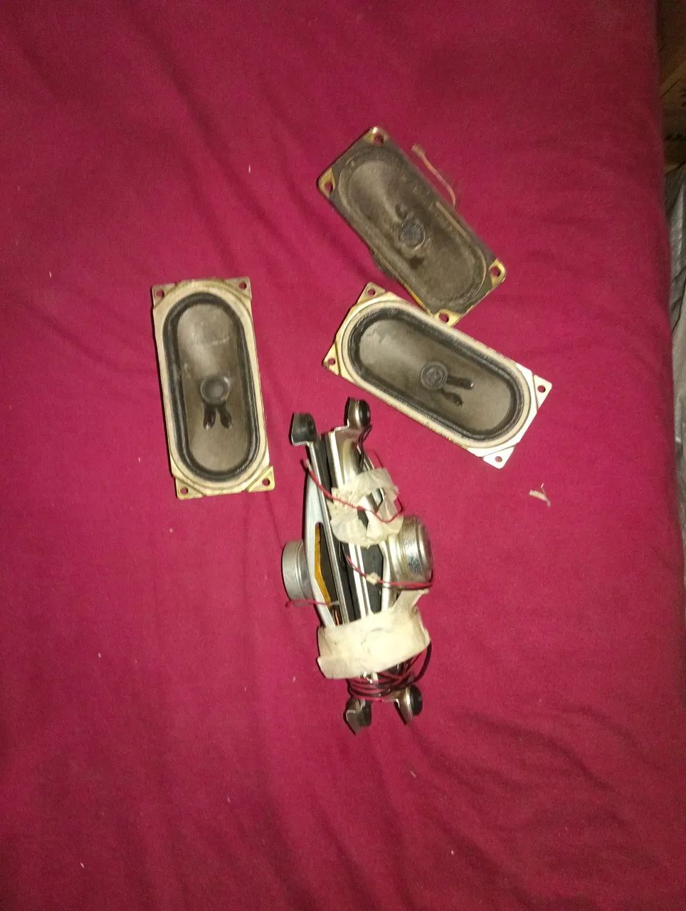 Auto falantes de tvs  